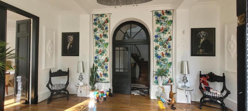 La Maison Au Cedre